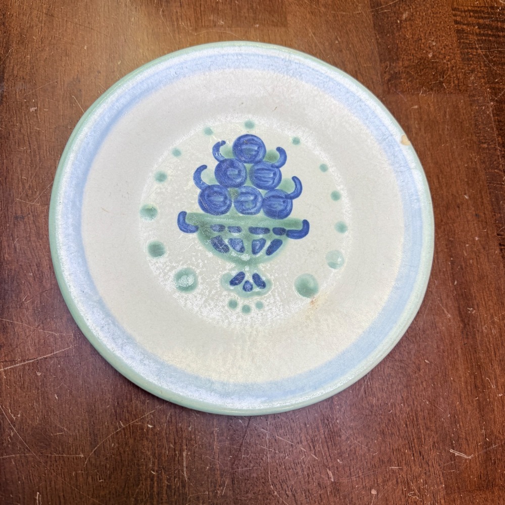 MA Hadley Bread Plate Unisex 9in Blue White Fruit‎ Basket Hand Painted Stoneware